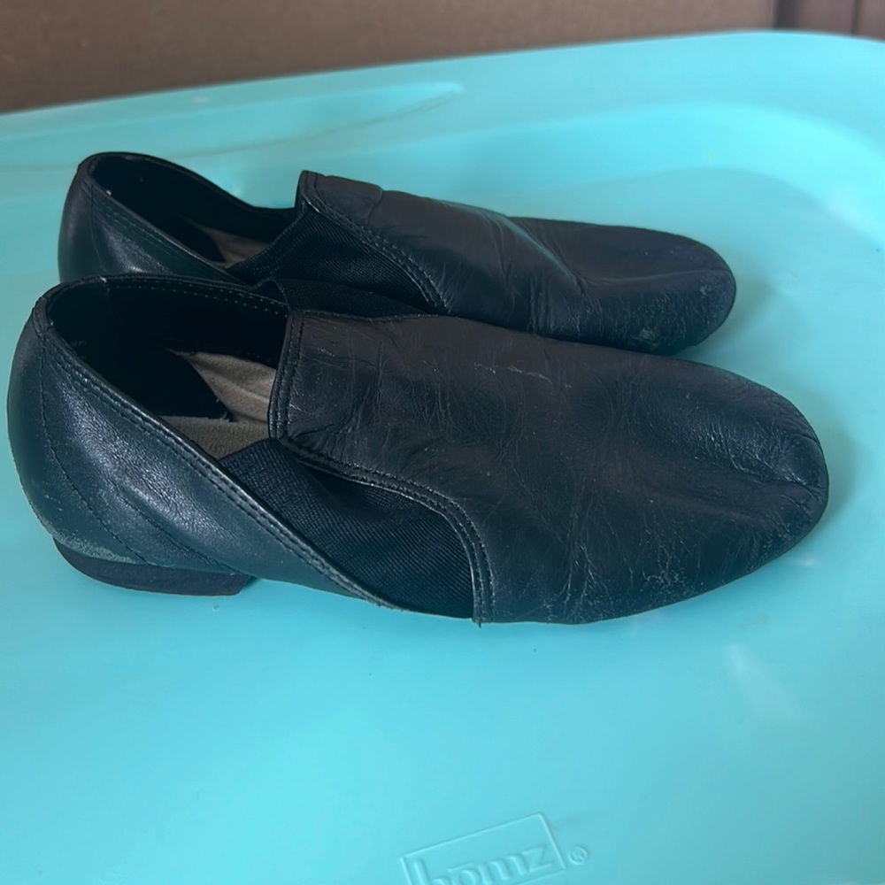 Girls dance shoe